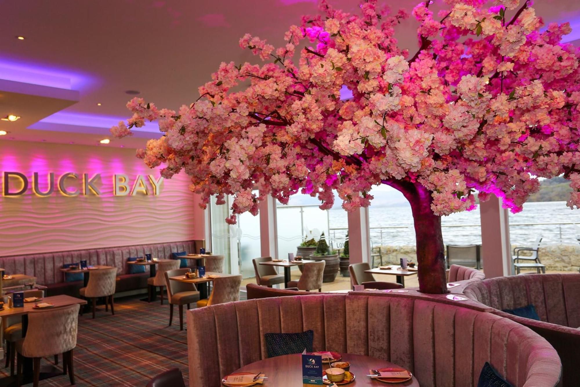 באלוך Duck Bay Hotel & Restaurant מראה חיצוני תמונה